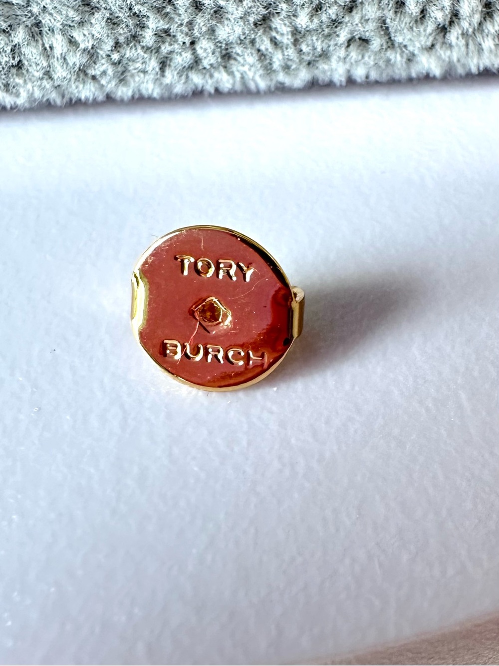 Tory Burch Gold Double T Logo Pearl Hoop Earrings - Cream Pearls - Picture 5 of 7